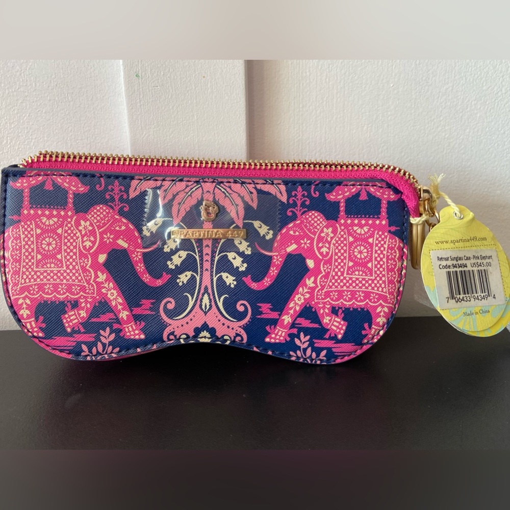 Spartina 449. Sunglass Case. Pink Elephant.